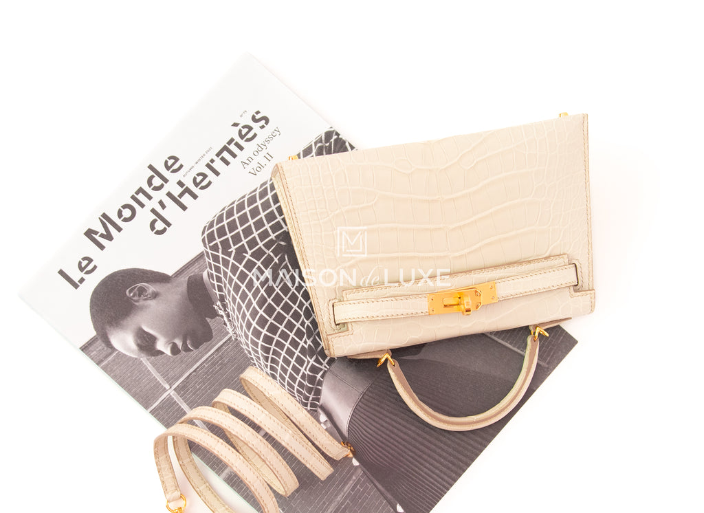 Hermes Kelly 20 Mini Sellier Bag Nata Epsom Leather Gold Hardware •  MIGHTYCHIC • 