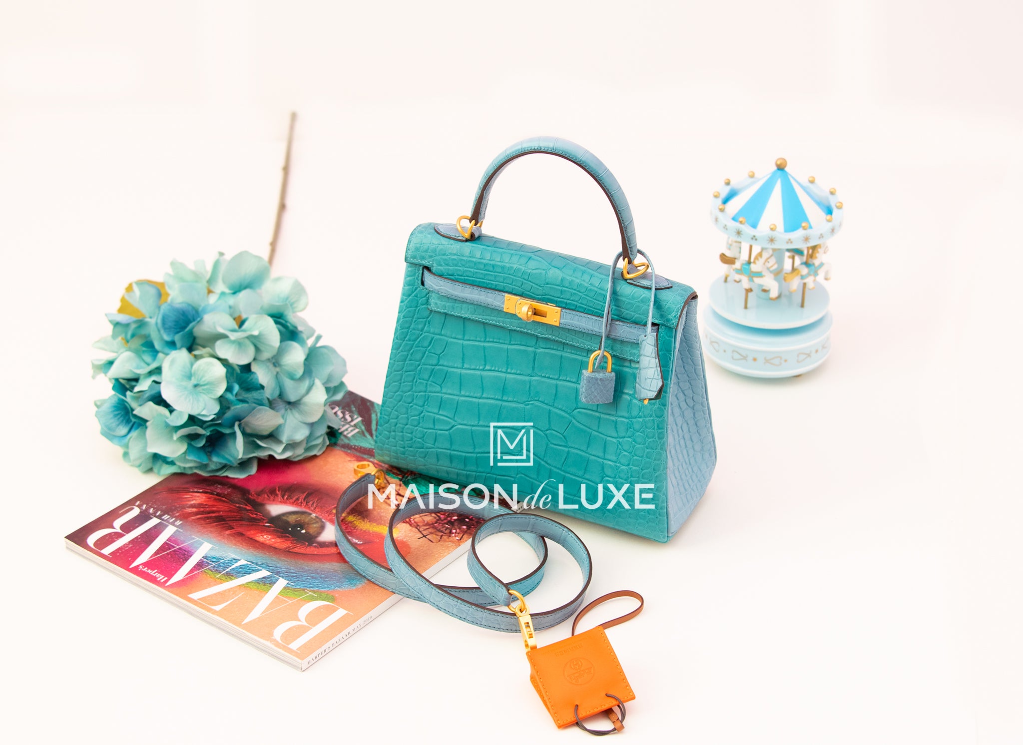X LN Hermes Kelly 25 Blue Paon PHW, Women's Fashion, Bags