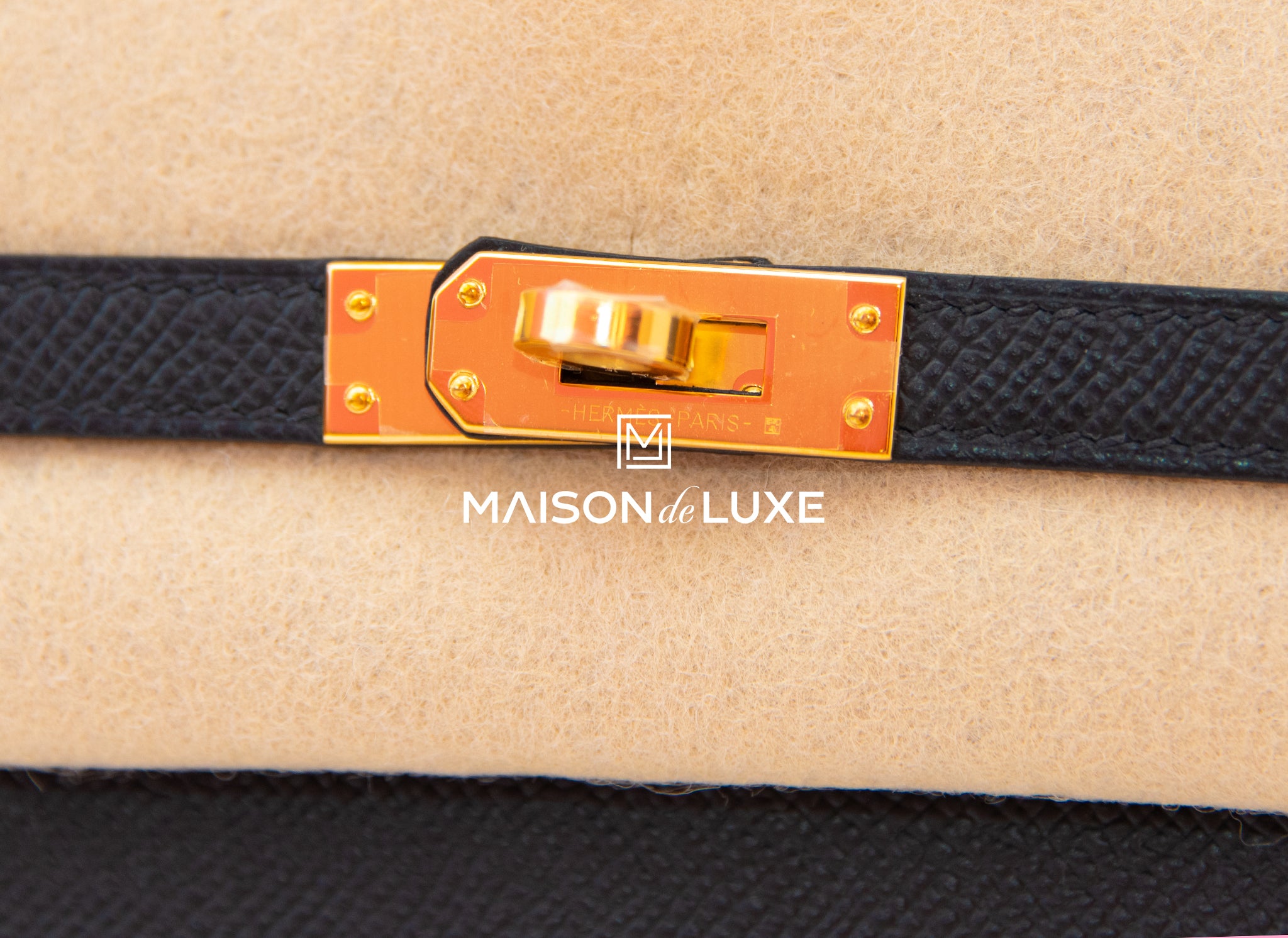Hermes Kelly Sellier 25 Black Epsom Gold Hardware-1 – Madison