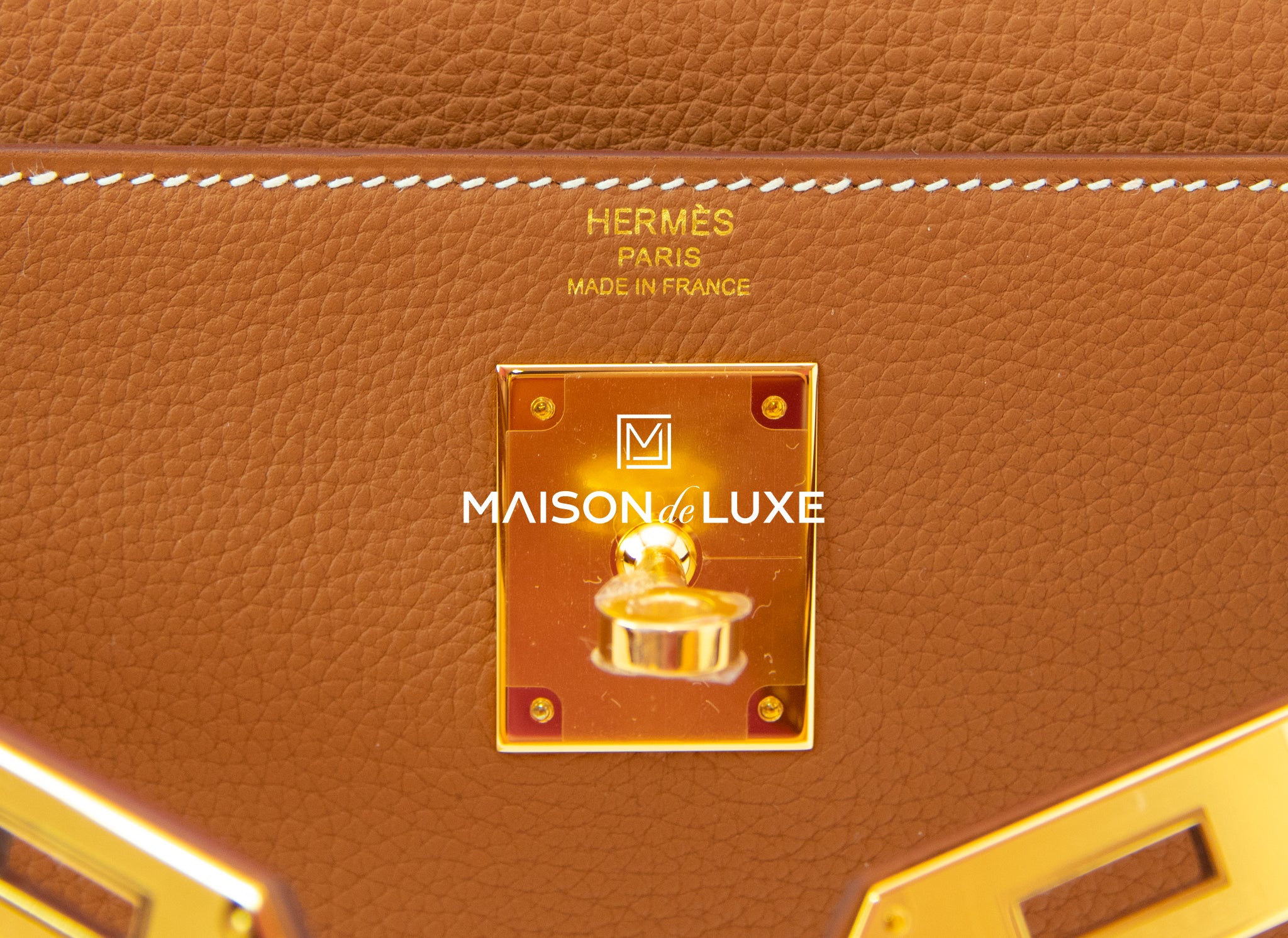 Hermes Kelly 28 Retourne Togo Feu Sanguine Gold Tone Hardware Handbag GHW -  Chronostore