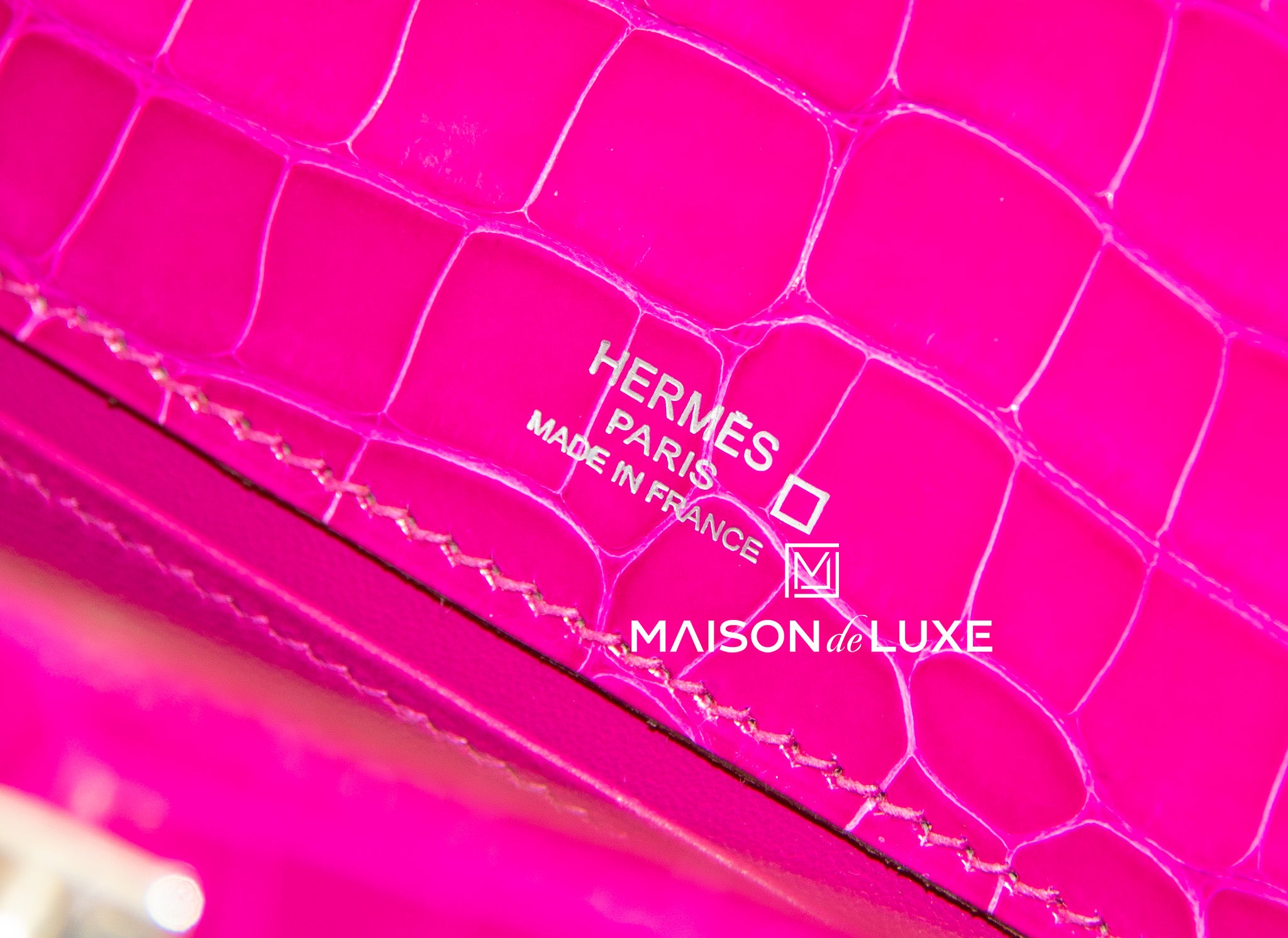Hermes Rose Scheherazade Crocodile Mini Kelly Pochette Clutch - MAISON de  LUXE