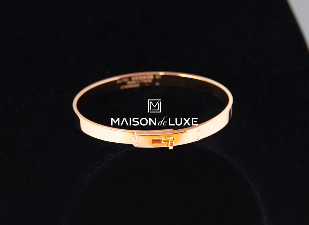 Hermès Bijoux Chaines Enamel Gold Plated Bangle Bracelet at 1stDibs |  enamel and gold bracelet, hermes clover bracelet, hermes diamond bangle