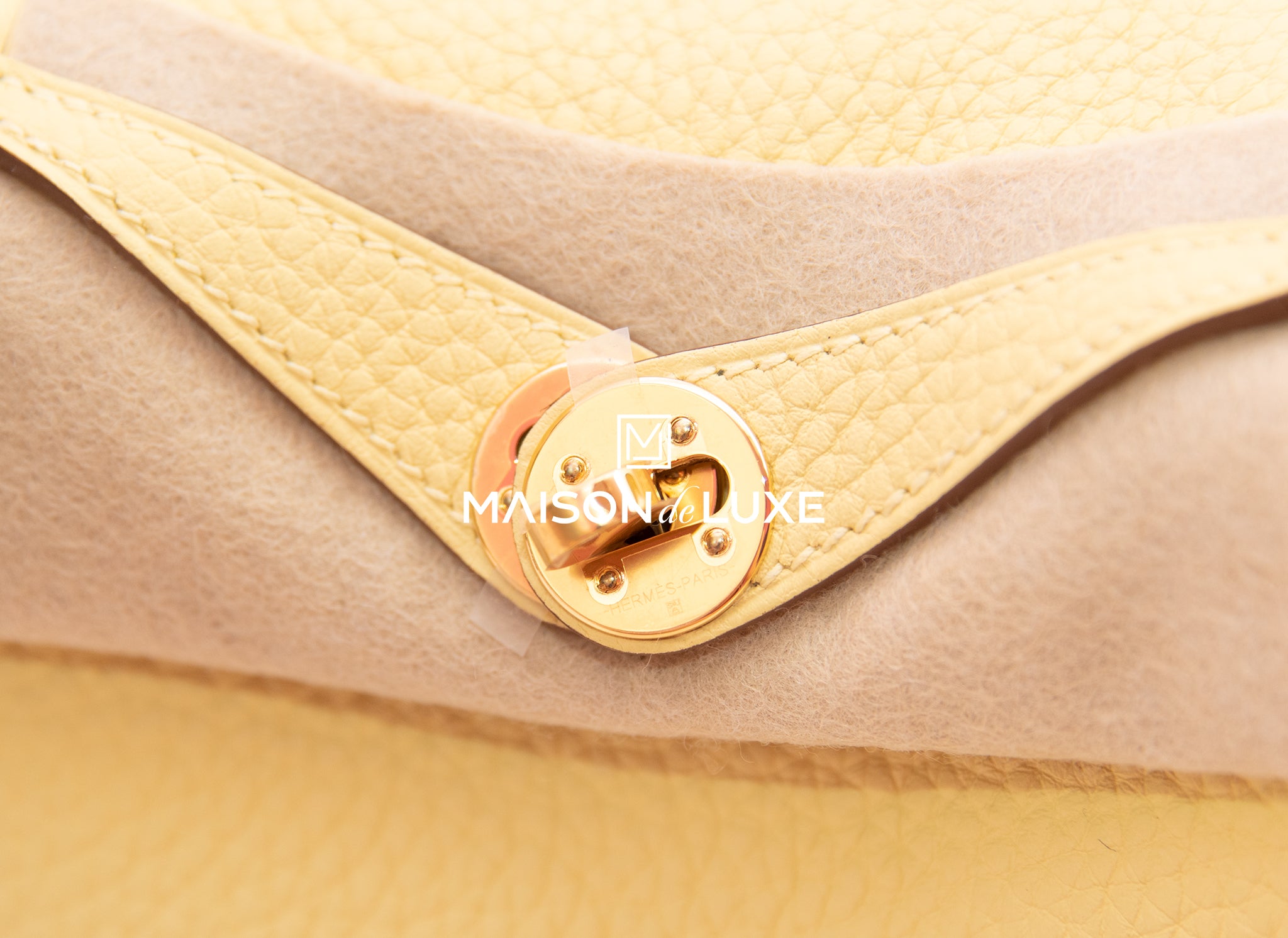 Hermes Mini Lindy 19 Bag Taurillon Clemence Leather Gold Hardware, CC10 -  SYMode Vip