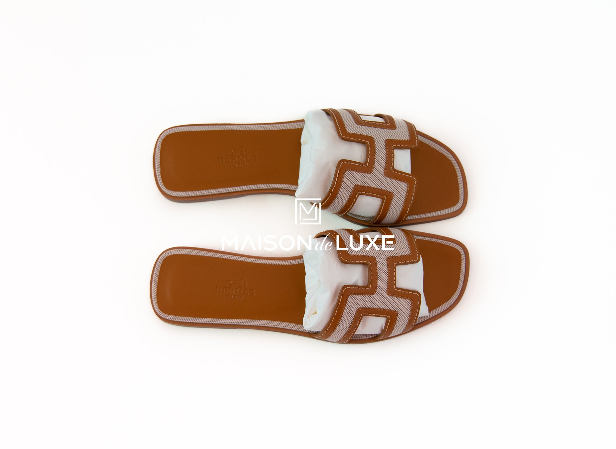 Hermes Women's Canvas Noisette / Beige Dore Oran 37.5 Sandal Shoes