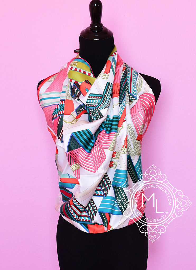 Hermes White Pink Twill Silk 90 cm Sangles en Zigzag Scarf