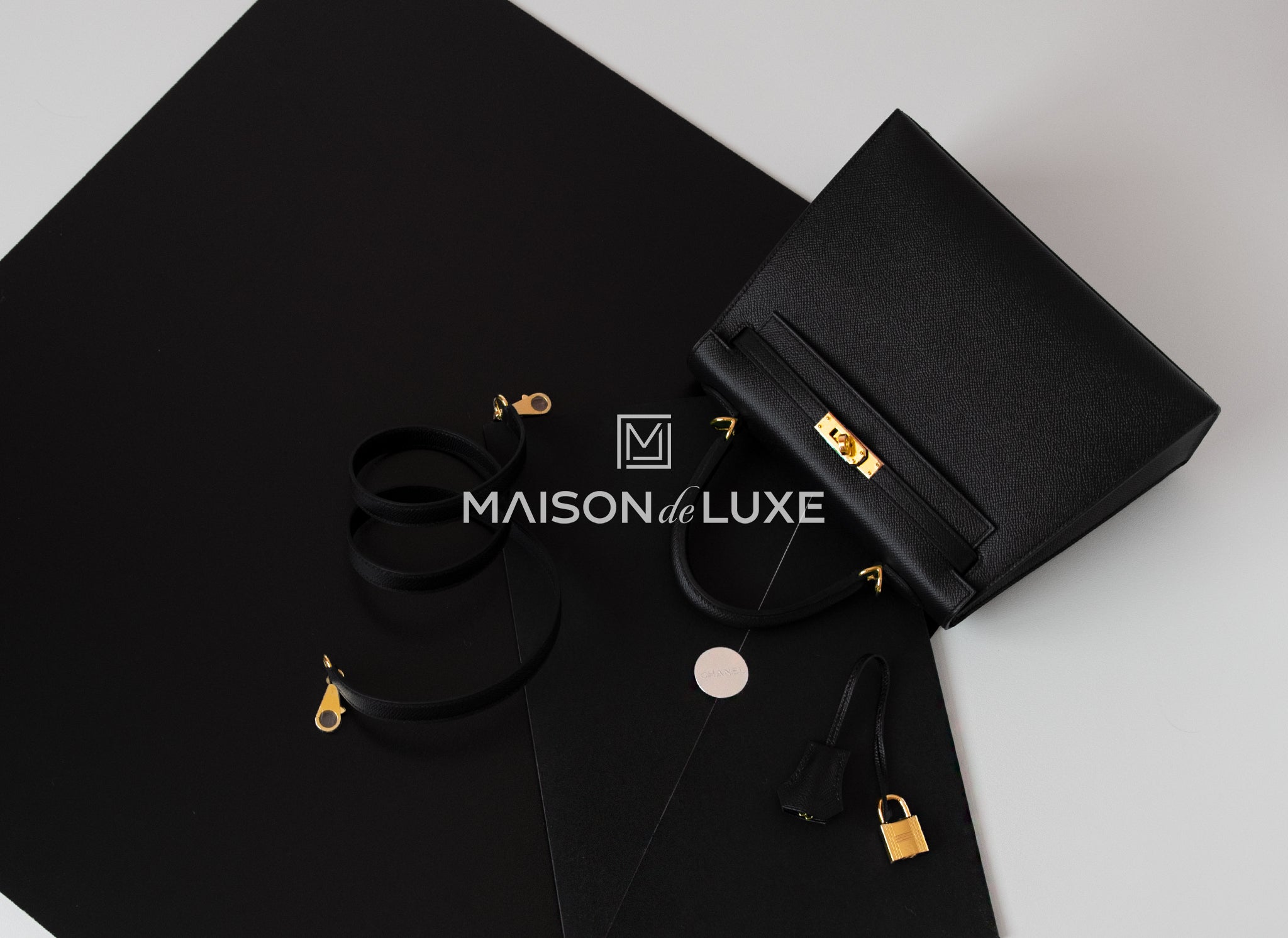 Hermès Kelly 25 Noir (Black) Sellier Epsom Gold Hardware GHW