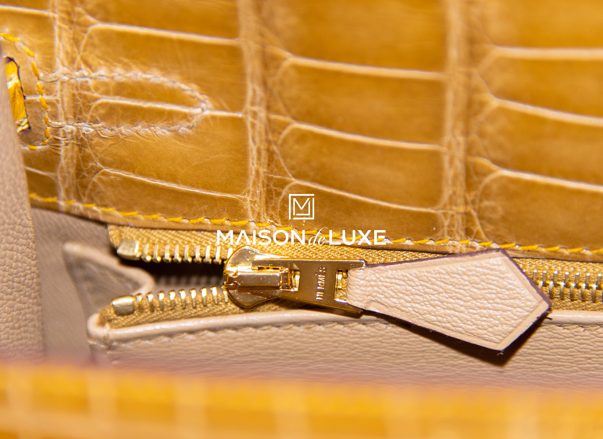 Hermès Kelly 25 Jaune Ambre Sellier Alligator Mississippi Lisse Gold H —  The French Hunter